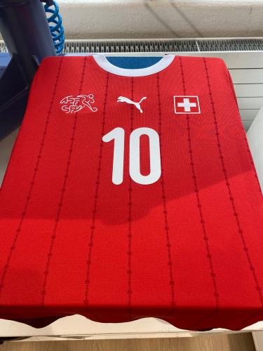 Preview: Schweiz EM Trikot - 2024-25 Preview: Schweiz EM Trikot - 2024-25